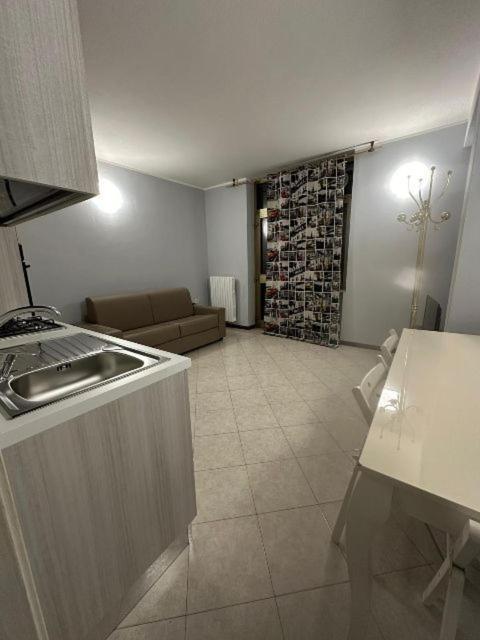 Appartamento Capolaterra Desenzano del Garda Exterior photo